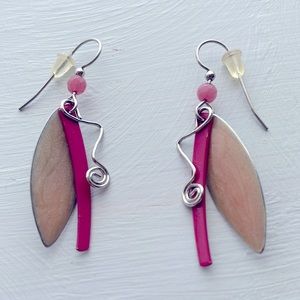 Vintage 80s earrings.